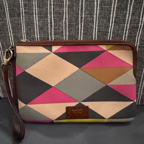 Fossil Wristlet - Picture 1 of 1